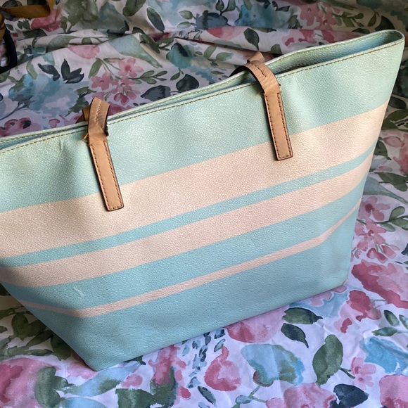 LAST CHANCE BAG‼️ Kate Spade Mint and Beige Striped Tote - Picture 2 of 11